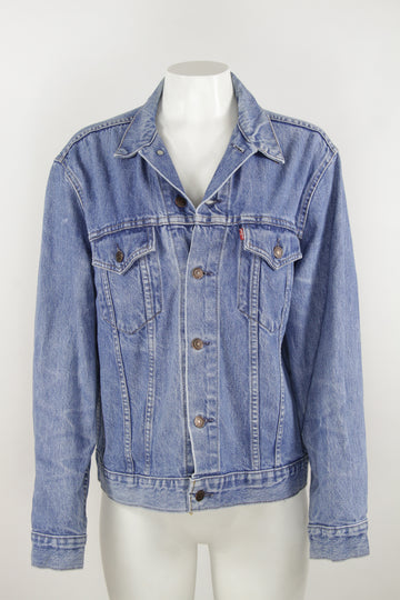 Vintage Levis light/mid blue denim jacket - S/M